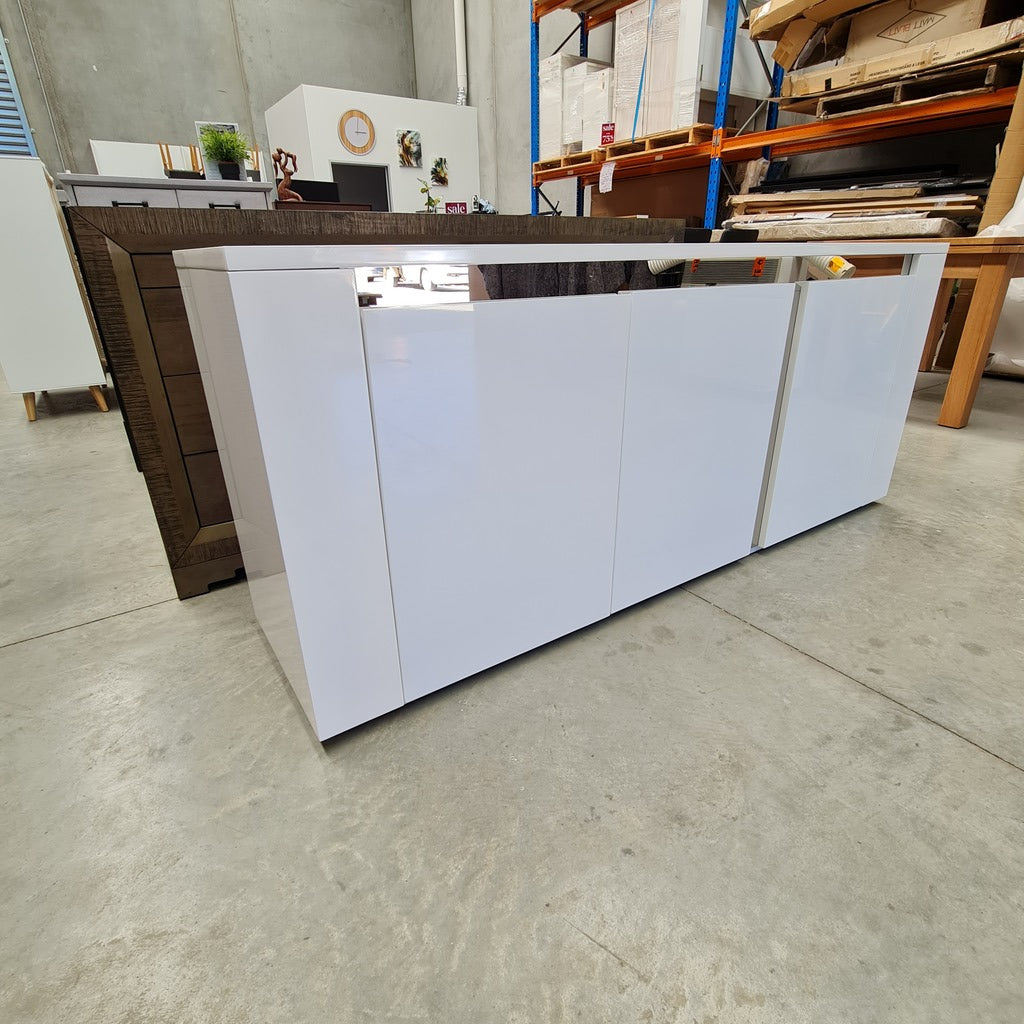 EURO STYLE SIDEBOARD / BUFFET