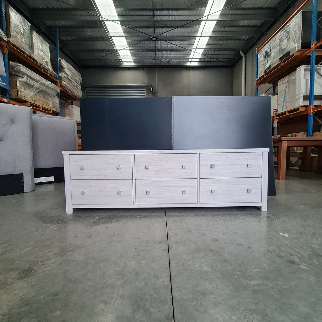 Lavato Whitewash 6-Drawer Lowboy