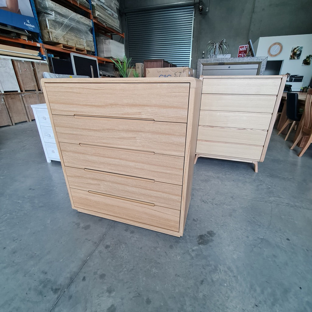 Arcadia Ash 5-Drawer Tallboy