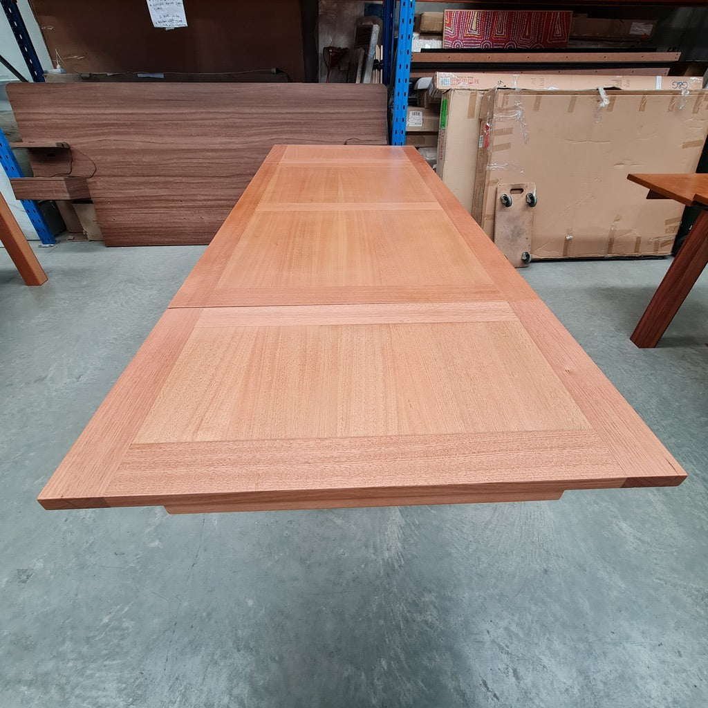 Tasmanian Oak Extendable Dining Table 1.5m - 2.5m