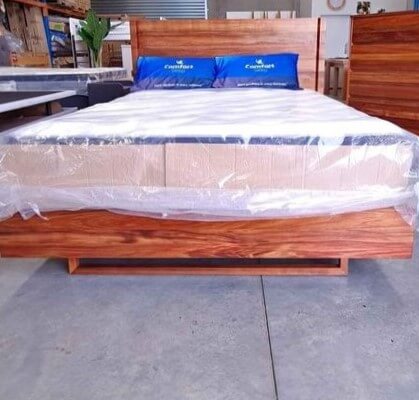 Hamilton Queen Blackwood Bed