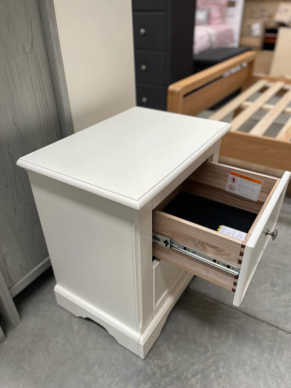 Blanc 2-Drawer Bedside Table