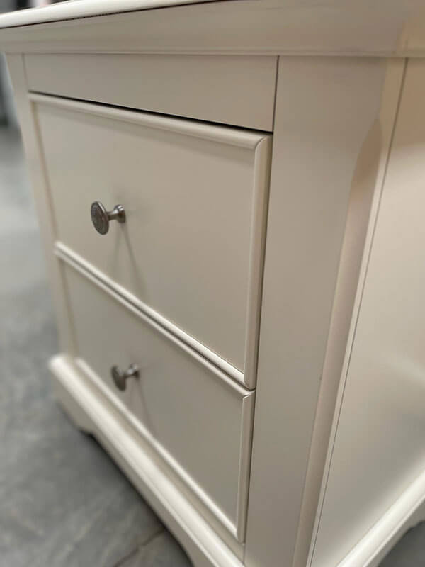 Blanc 2-Drawer Bedside Table