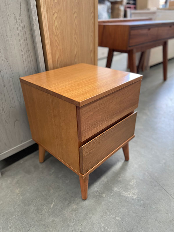 Linden Tasmanian Oak 2-Drawer Bedside