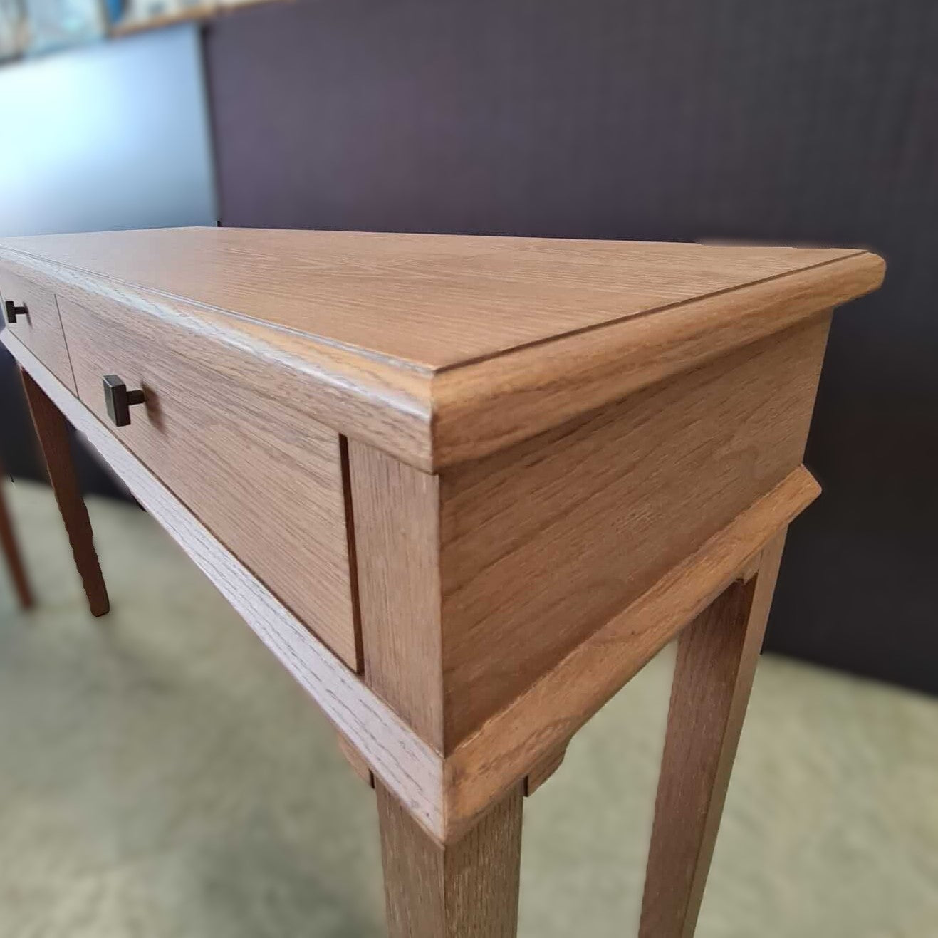 Oak Haven Console & Lamp Table Set