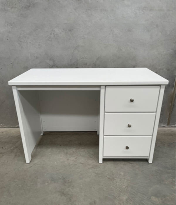 Aspro White 3-Drawer Desk