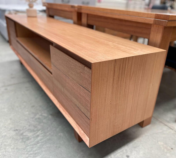 Tasmanian Oak 2.1m ETU w/ 2 Drawers + 2 Doors