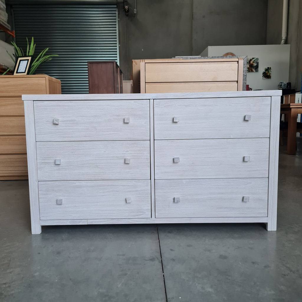 Lavato Whitewash 6-Drawer Dresser