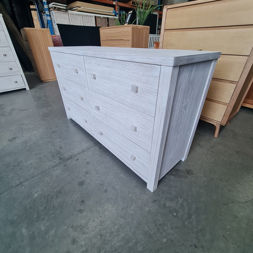 Lavato Whitewash 6-Drawer Dresser