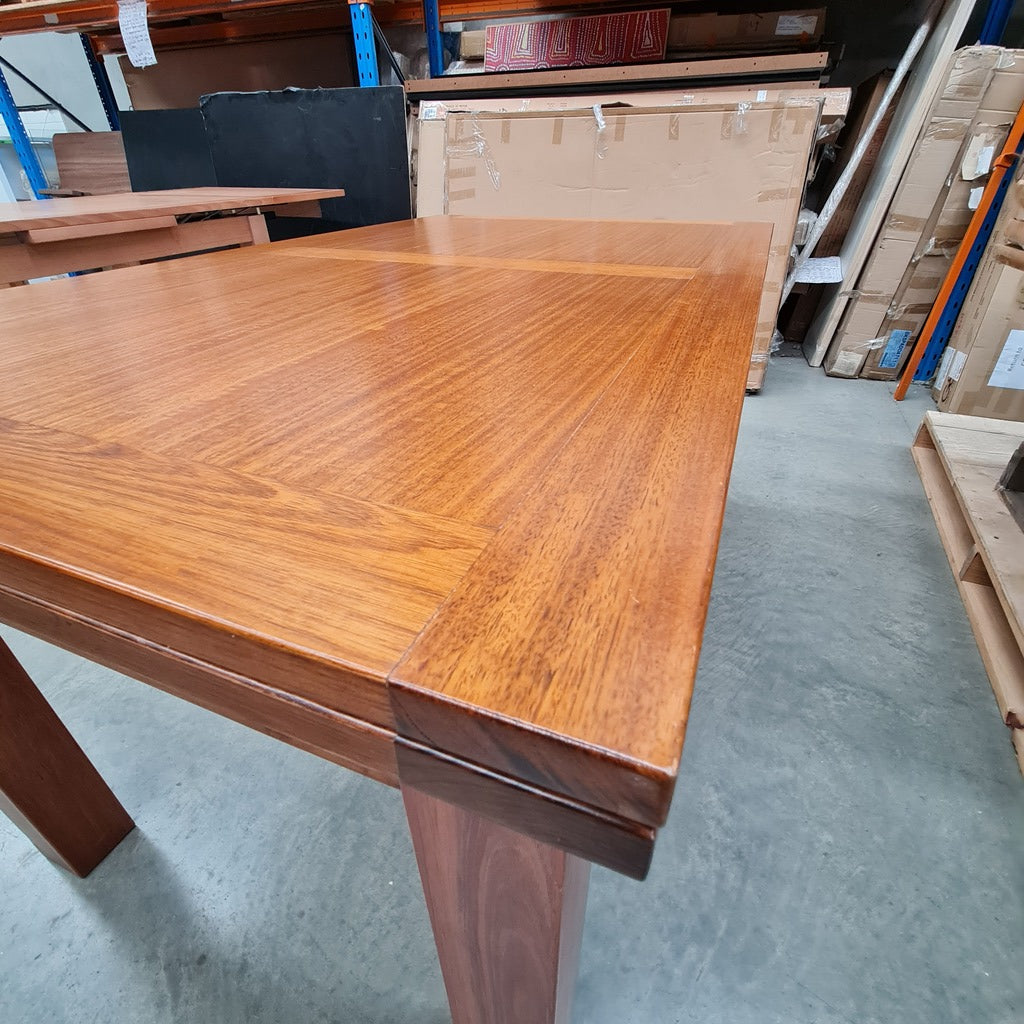 Tasmanian Blackwood Extendable Dining Table 1.5M - 2.5M