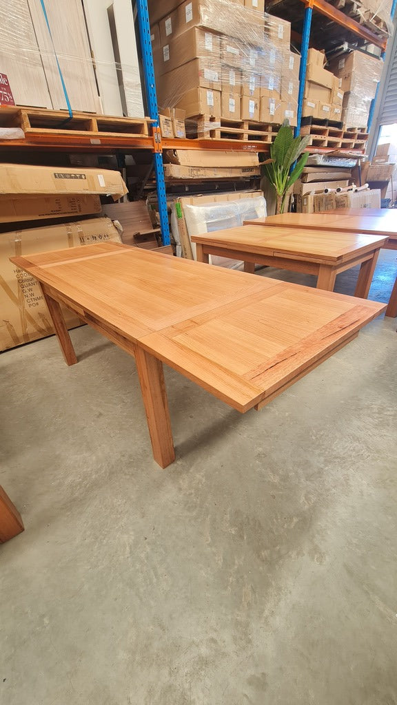 Tasmanian Oak Extendable Dining Table 1.5m - 2.5m