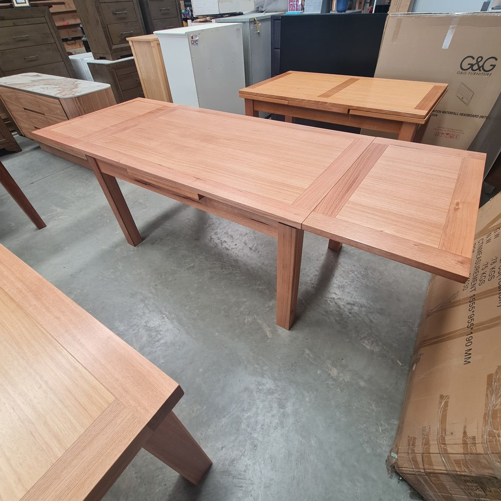 Tasmanian Oak Extendable Dining Table 1.5m - 2.5m