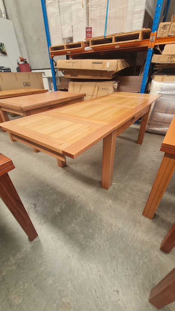 Tasmanian Oak Extendable Dining Table 1.5m - 2.5m
