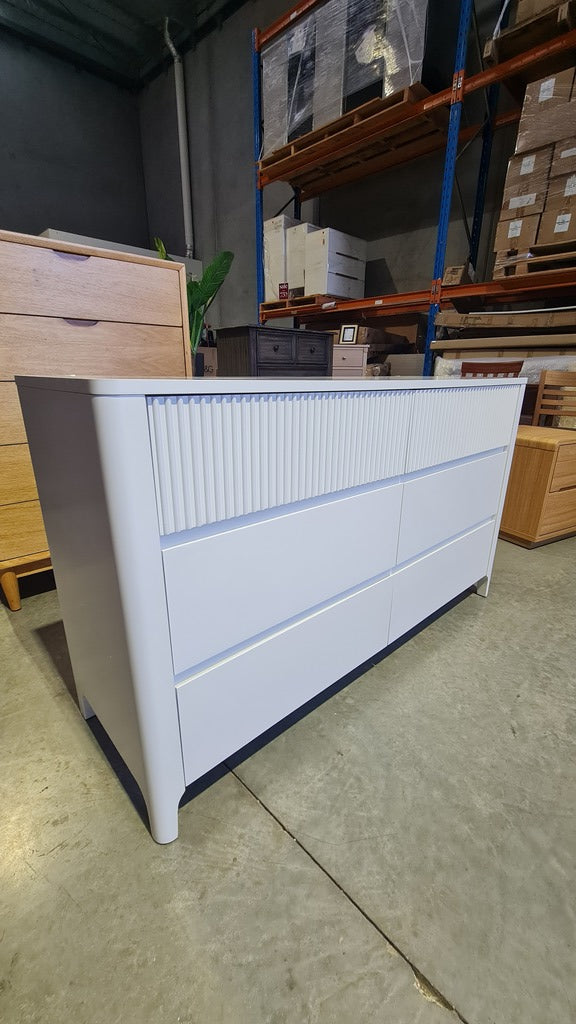 MATT WHITE 6 DRAWER DRESSER – SCANDI / CONTEMPORARY STYLE