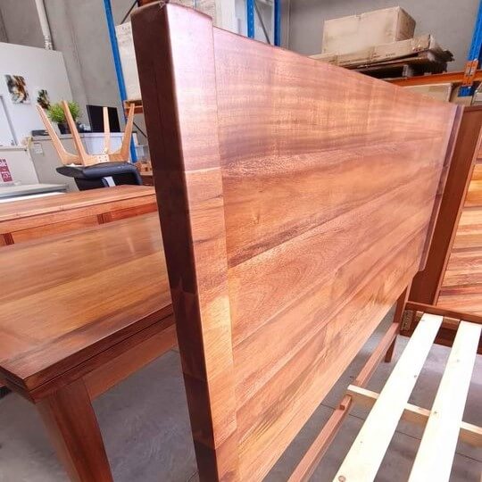 Hamilton Queen Blackwood Bed