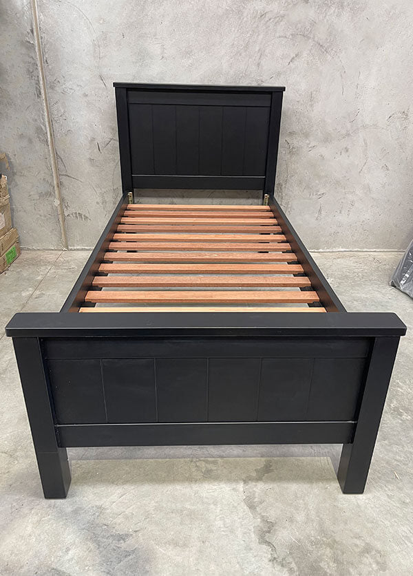Nero Single Panel Bed