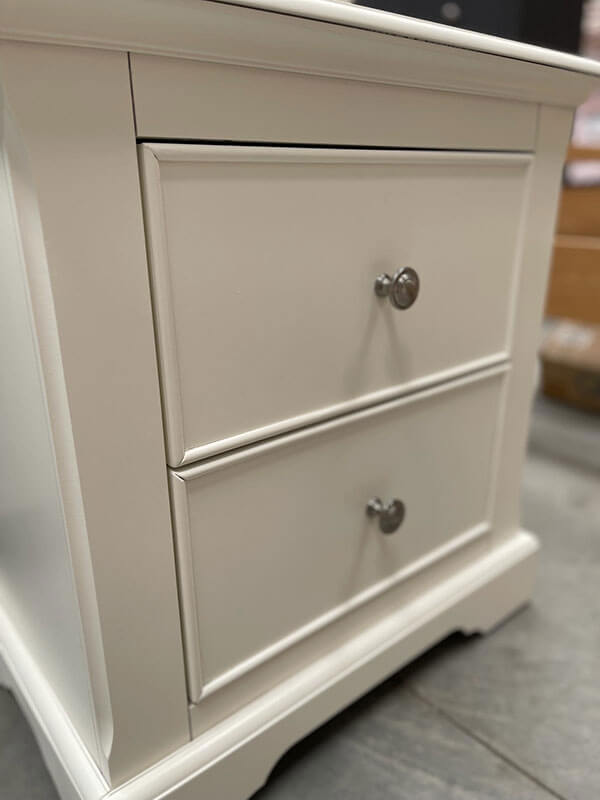 Blanc 2-Drawer Bedside Table
