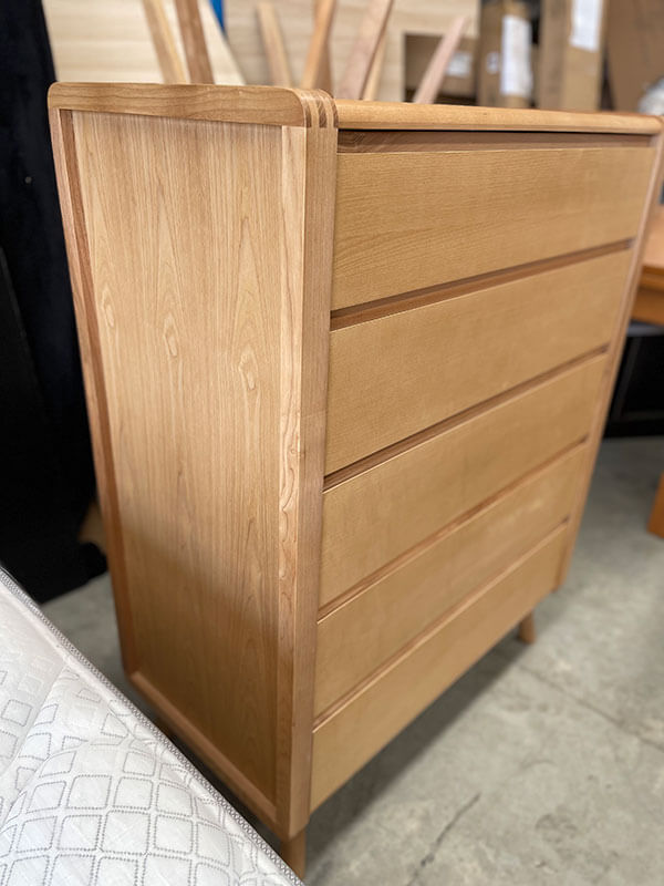 Nordic Queen Gas-Lift Bedroom Package