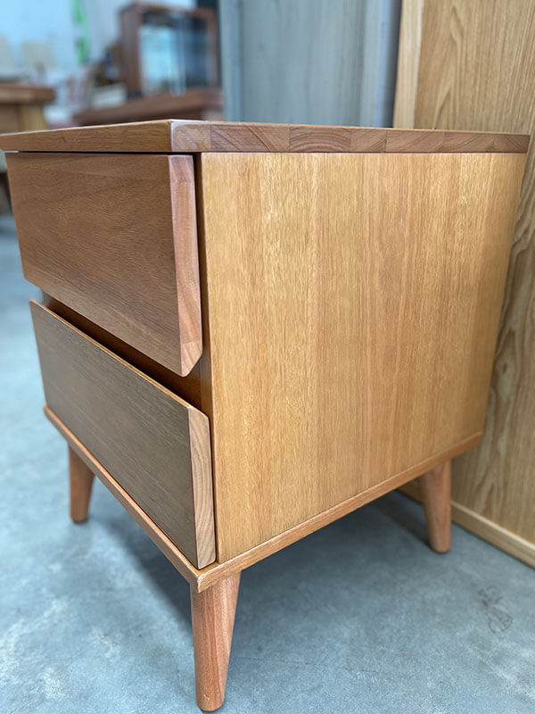 Linden Tasmanian Oak 2-Drawer Bedside