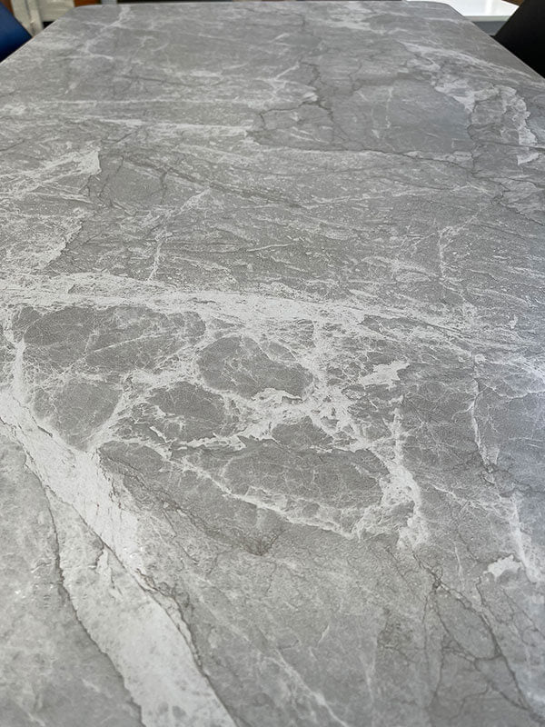 Dining Table & Chairs (x 4) Set