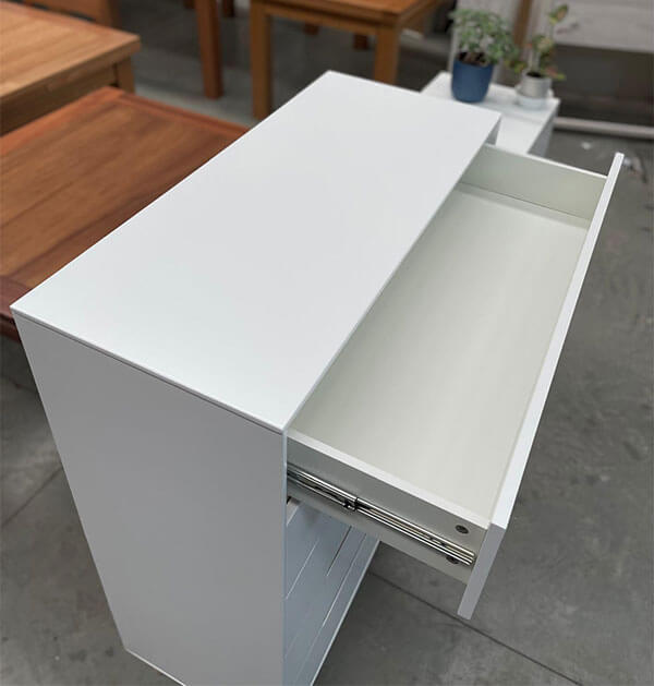 Retro White Oak Matching Chest of Drawers Set