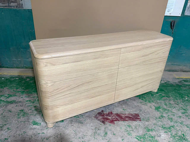 Silkstone Dresser (Push-To-Open) - Oak Crema - ex-display sample furniture