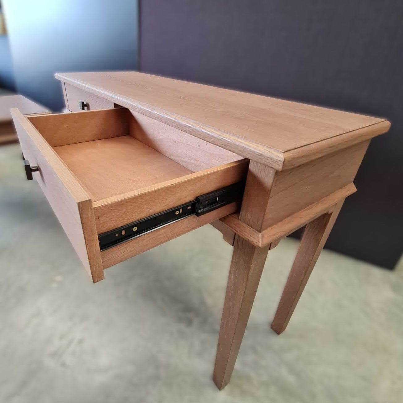 Oak Haven Console & Lamp Table Set