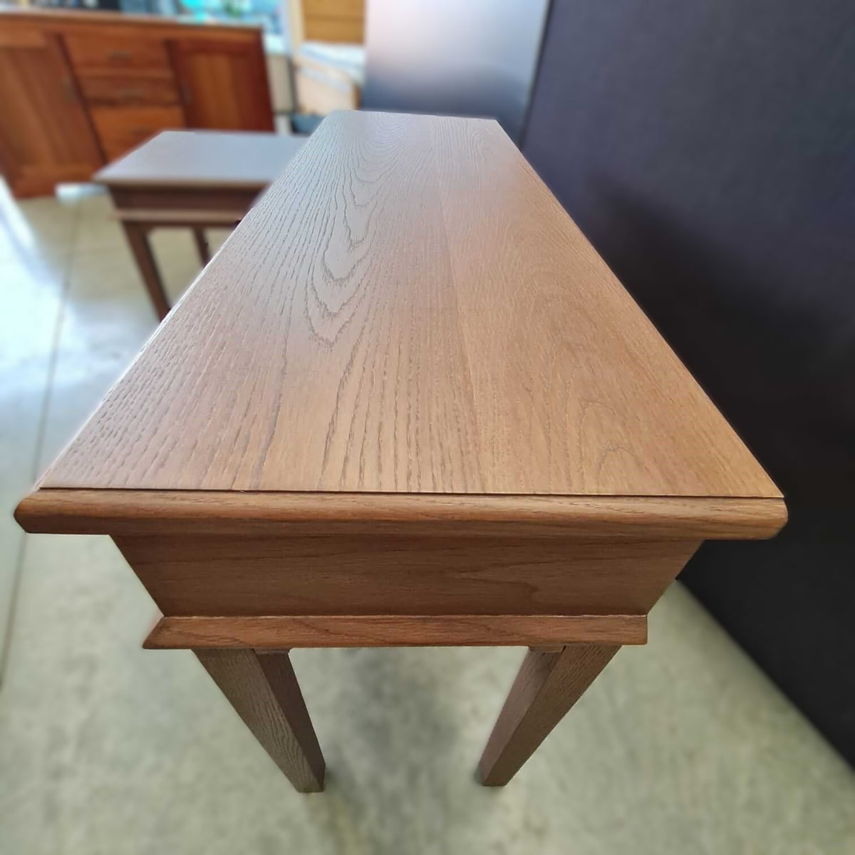 Oak Haven Console &amp; Lamp Table Set