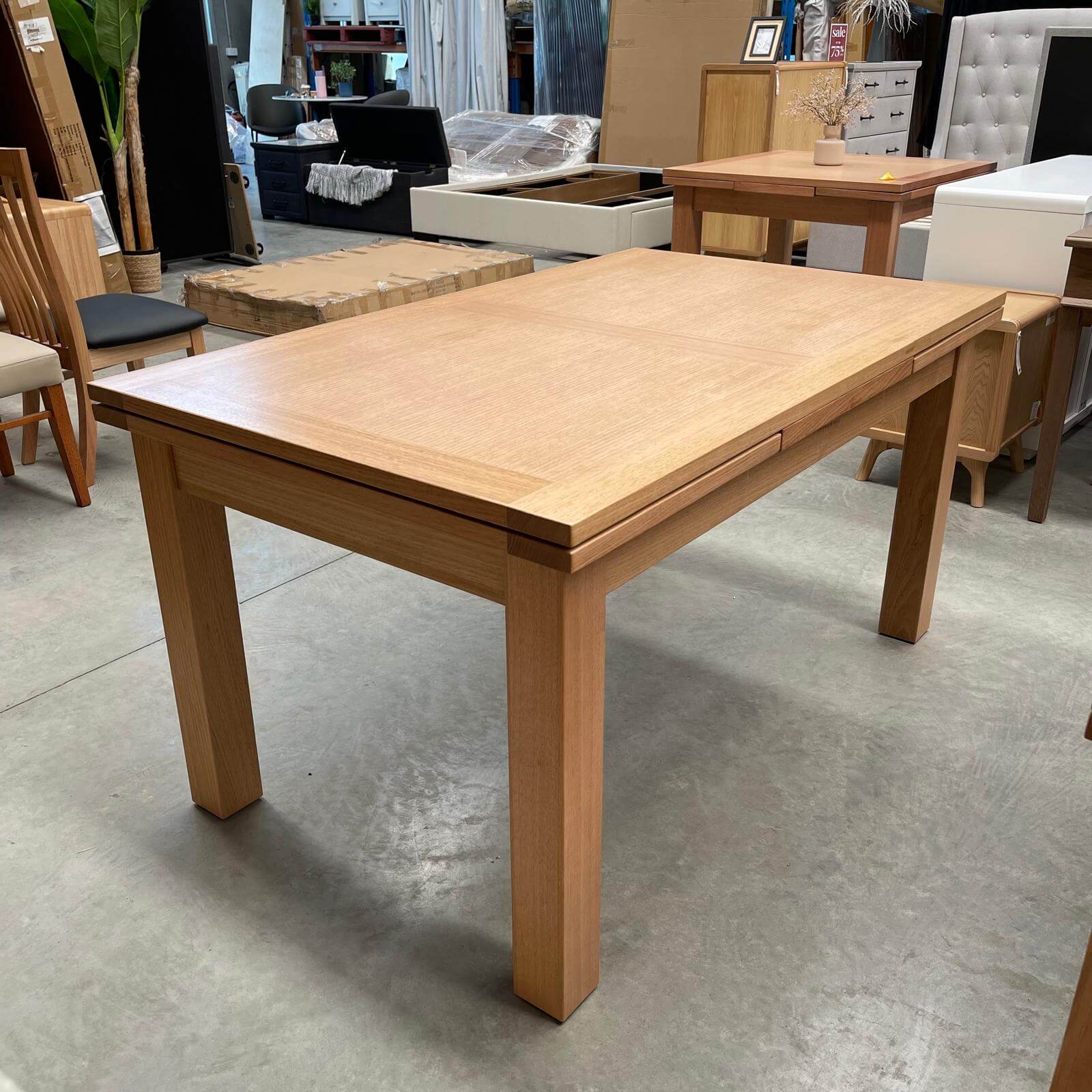 Tasmanian Oak 1.5m/2.5m Extension Dining Table in Wheat Stain