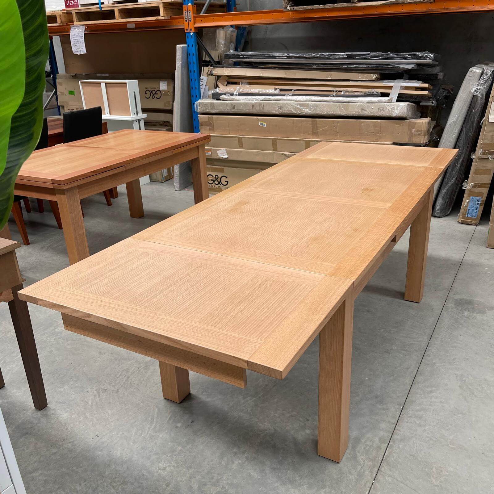 Tasmanian Oak 1.5m/2.5m Extension Dining Table in Wheat Stain