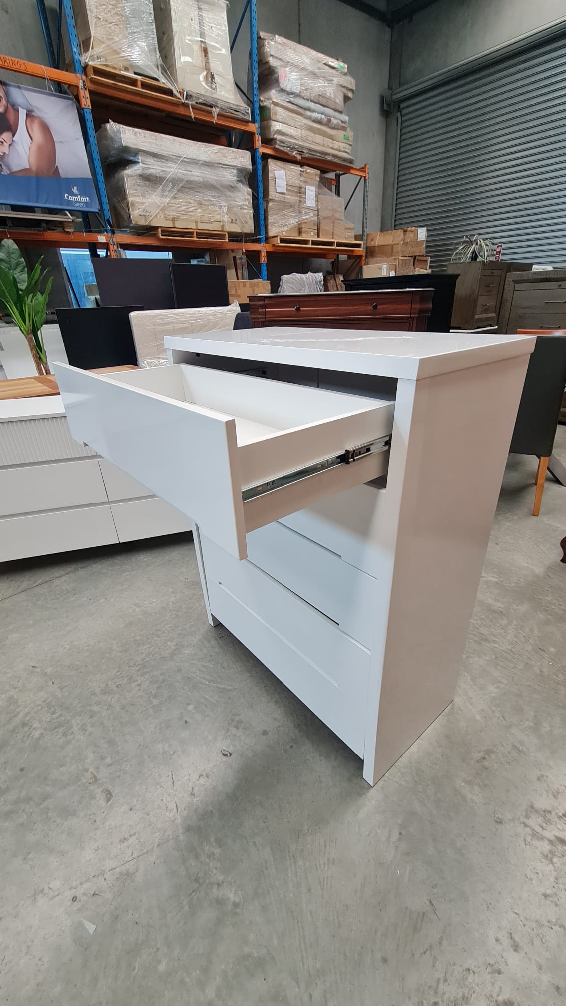 Arctic White Tallboy