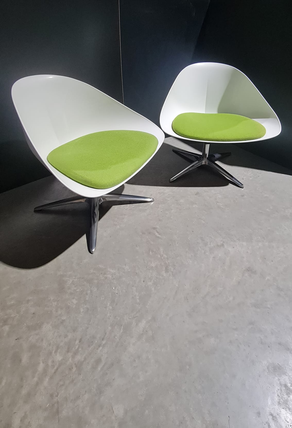 Pair of Designer Swivel Lounge Chairs – Modern Statement Seating