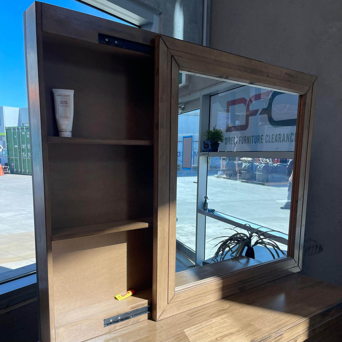 Elmstead 4 Piece Bedroom Set