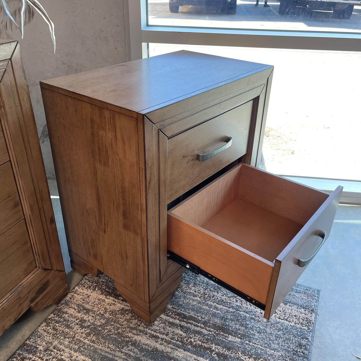 Elmstead 4 Piece Bedroom Set