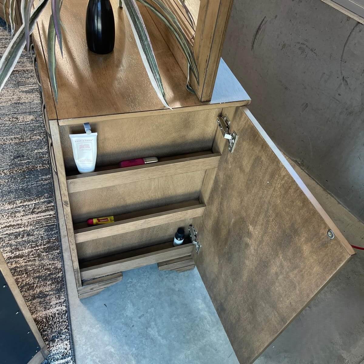 Elmstead 4 Piece Bedroom Set