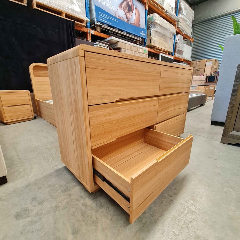 Aston 6-Drawer Dresser