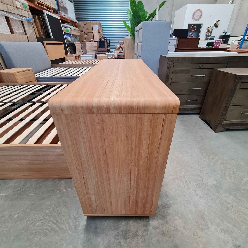 Aston 6-Drawer Dresser