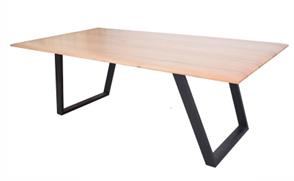 Daylesford Dining Table — product photo