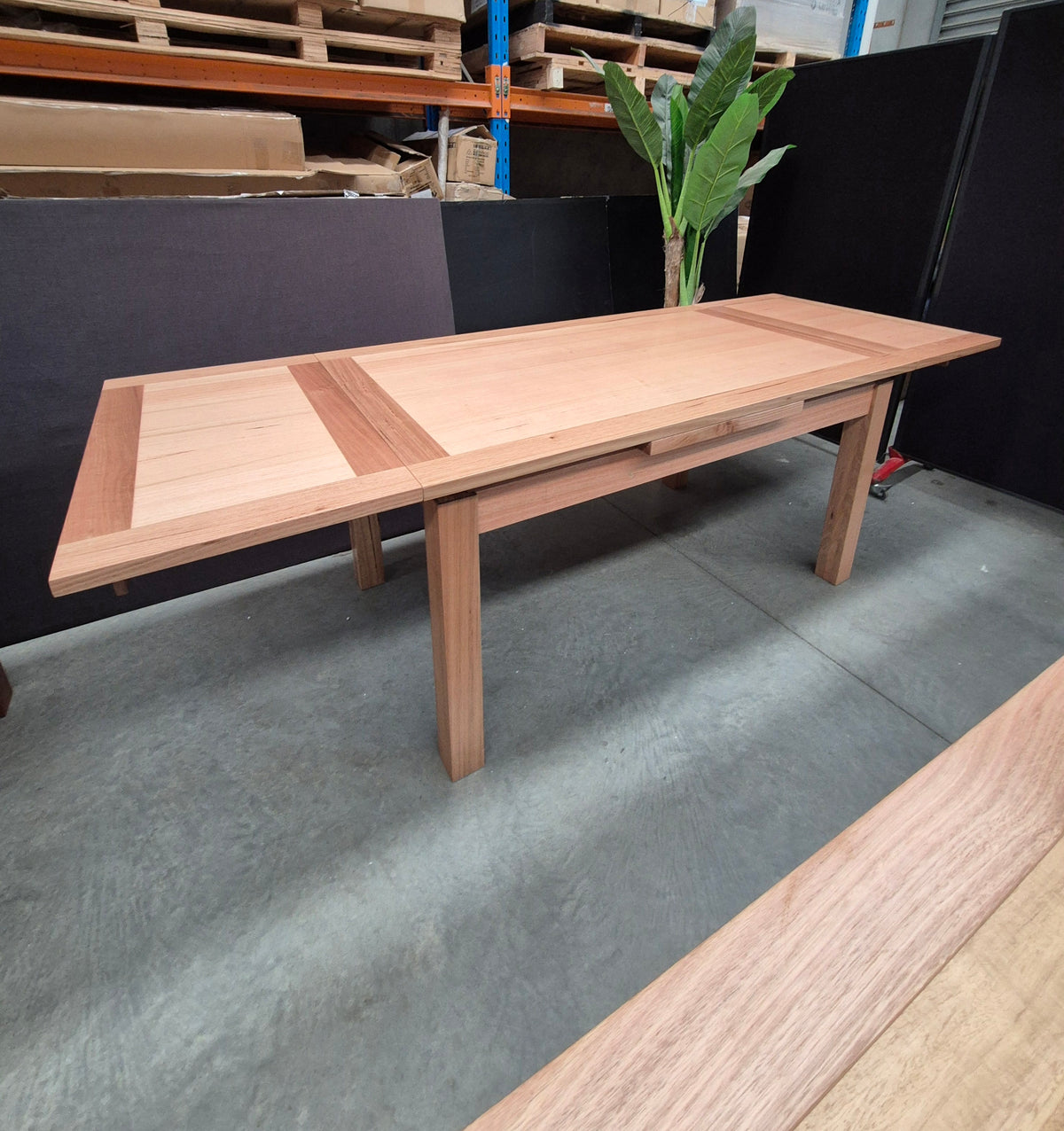 Tasmanian Oak Extended Dining Table 1.5m - 2.5m