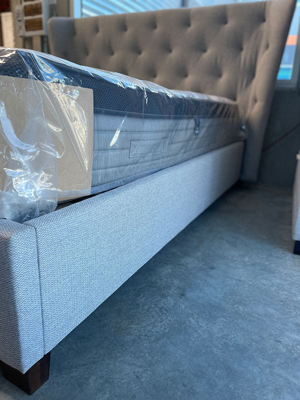 Luna Light-Grey Queen Bed