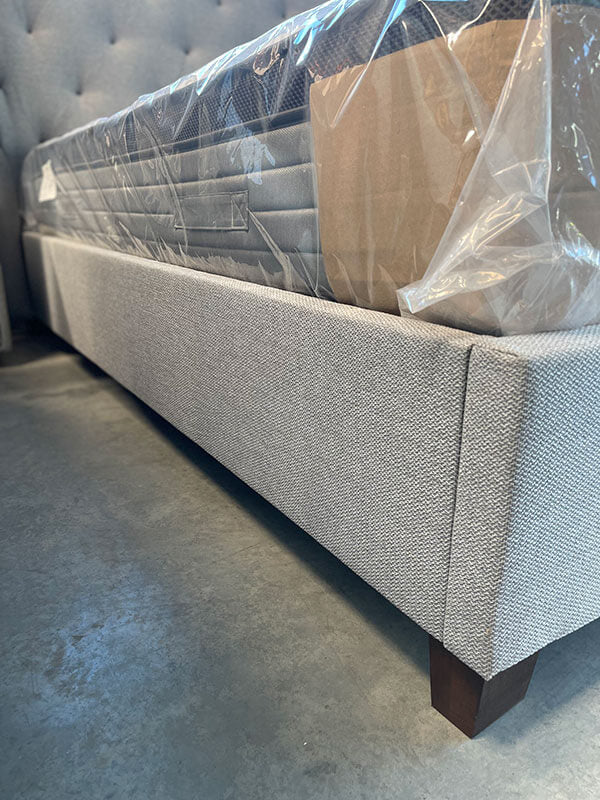 Luna Light-Grey Queen Bed
