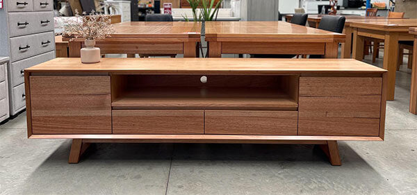 Tasmanian Oak 2.1m ETU w/ 2 Drawers + 2 Doors