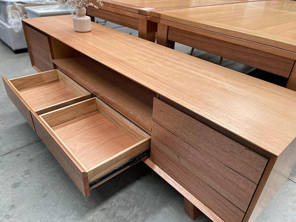 Tasmanian Oak 2.1m ETU w/ 2 Drawers + 2 Doors